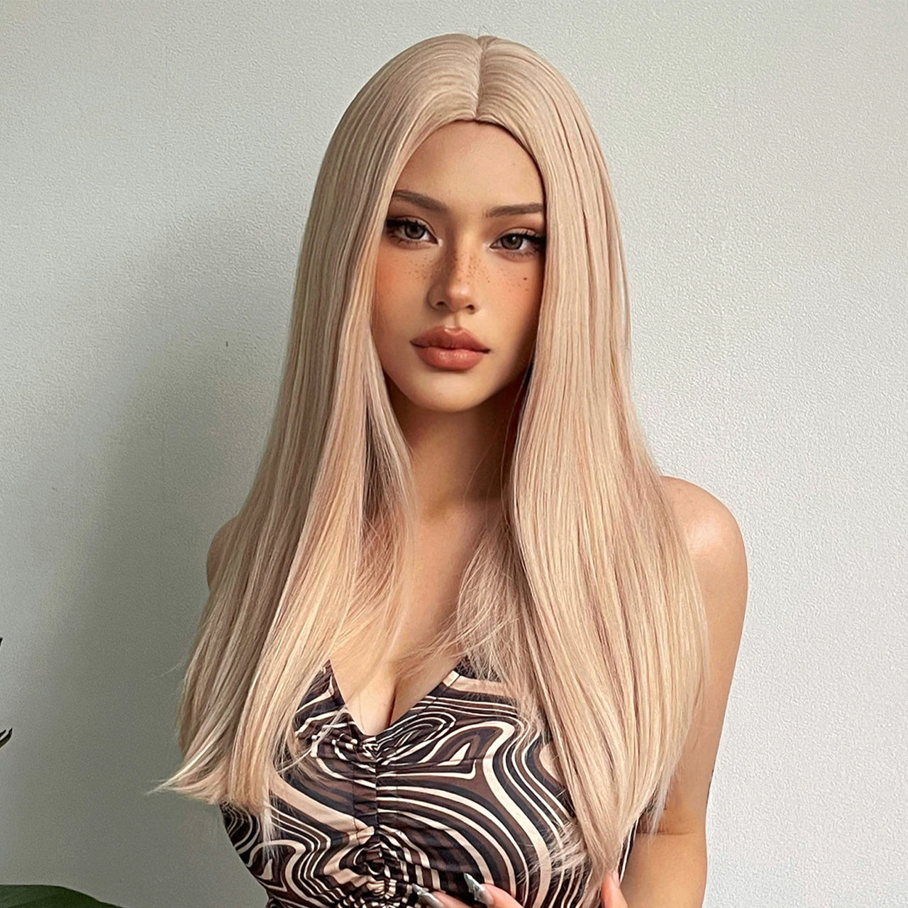 24 inches Long straight blonde hair with inner button fashion wig wl1001-1